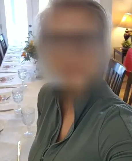 Fabienne, 38