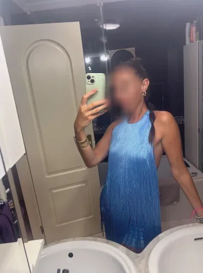 Hannah, 32