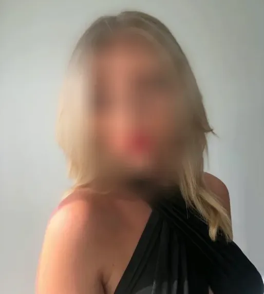 Jana, 32
