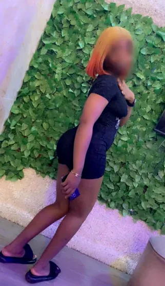 Jessica, 25
