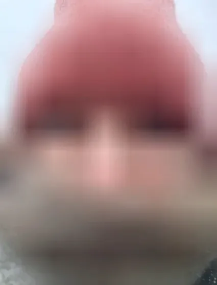 Larissa, 38