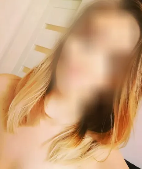 Miriam, 24