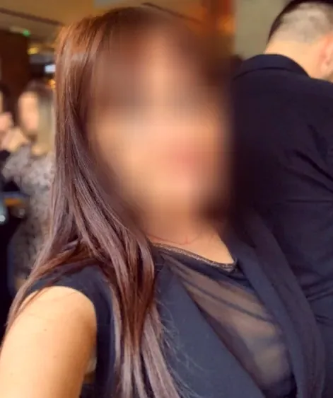 Nora, 38