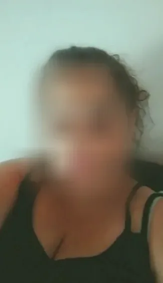 Özlem, 33