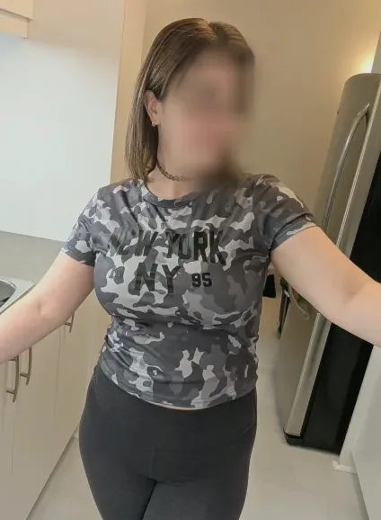 Sophia, 29
