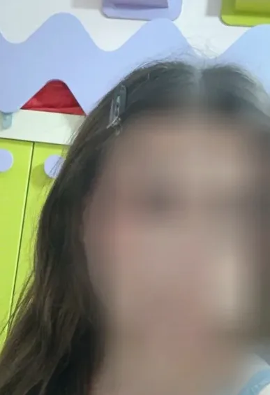 Sophia, 33